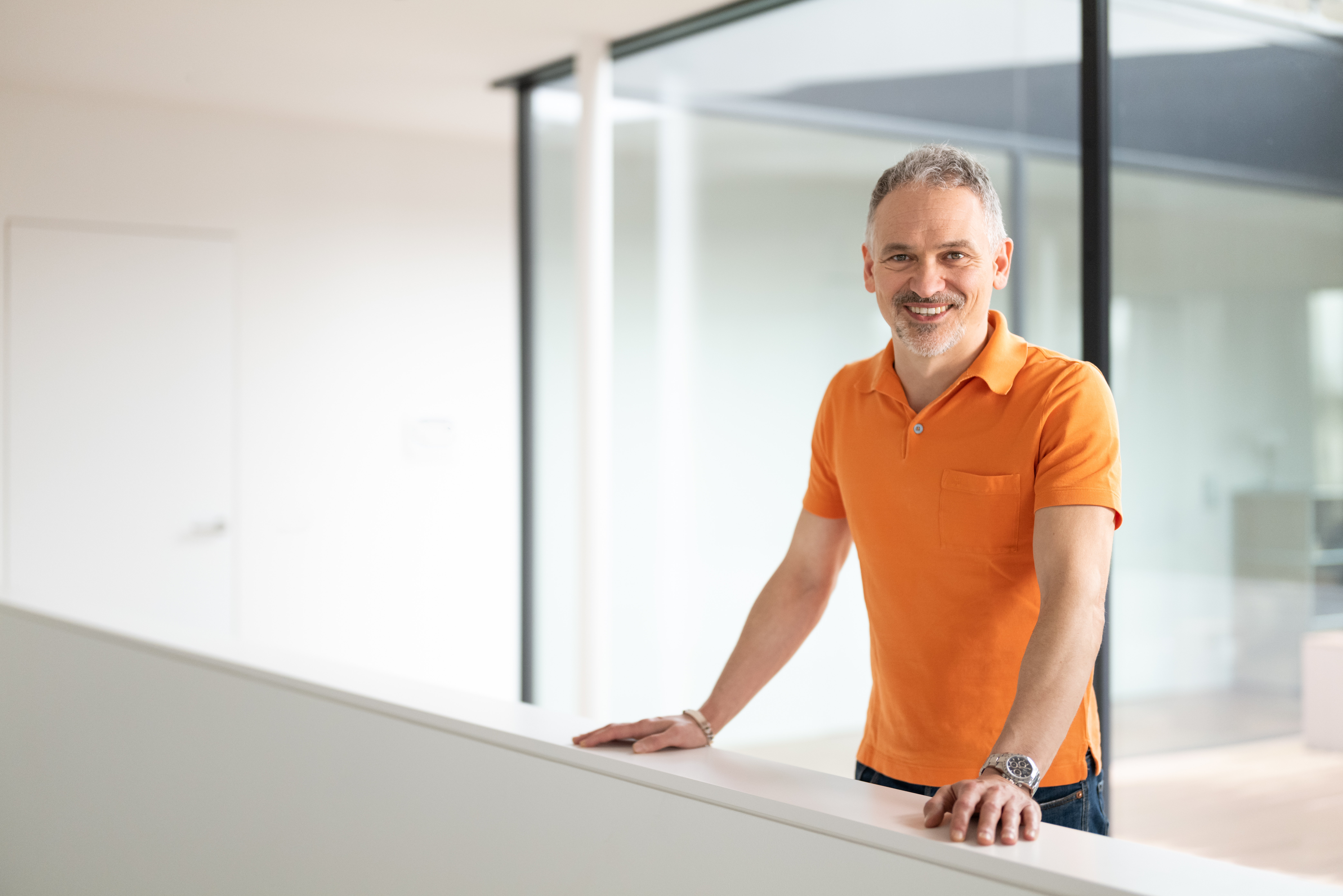 Dr. Sven Egger